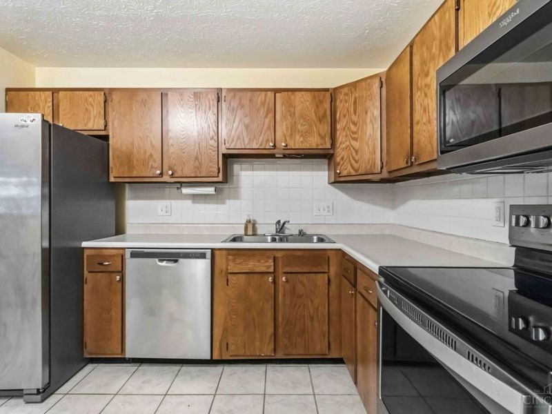 537 Davis Road, Unit 12, Pierce Twp, OH 45255 Photo 17
