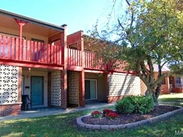 103 E 7TH Street , O'Fallon, IL 62269