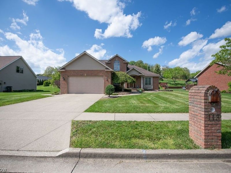 113 Howard Drive, Dover, OH 44622 Photo 3