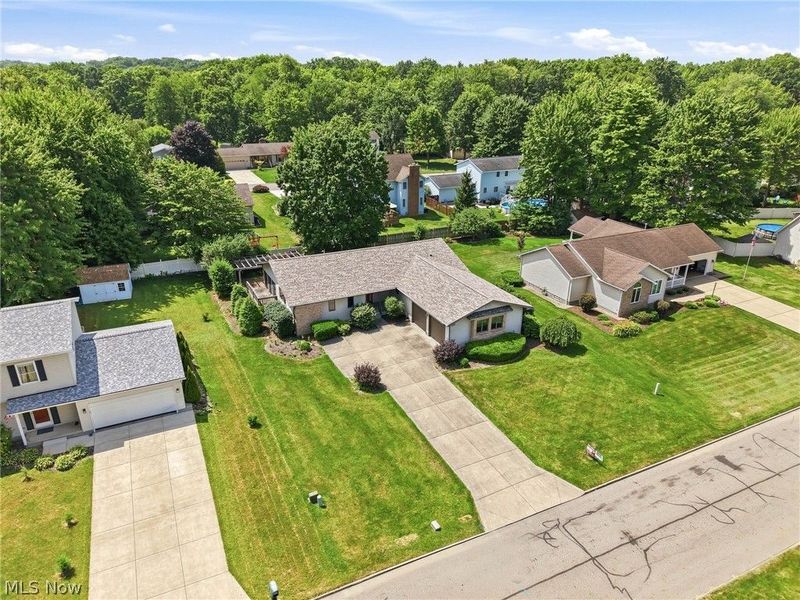 358 Tessa Place, Cortland, OH 44410 Photo 18