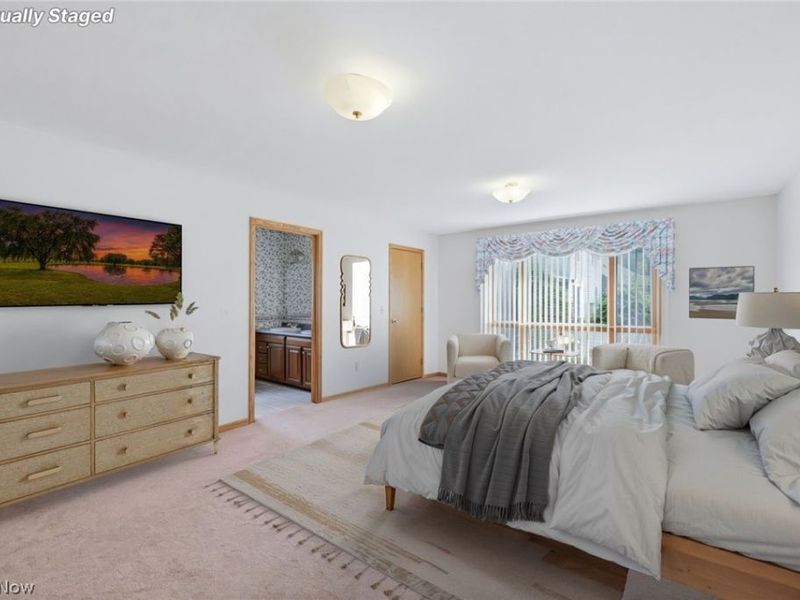 358 Tessa Place, Cortland, OH 44410 Photo 6