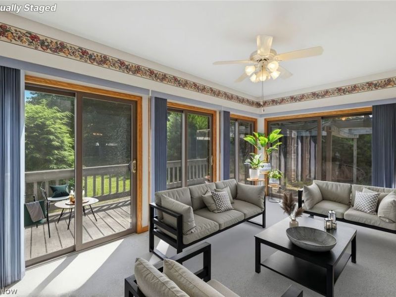 358 Tessa Place, Cortland, OH 44410 Photo 8