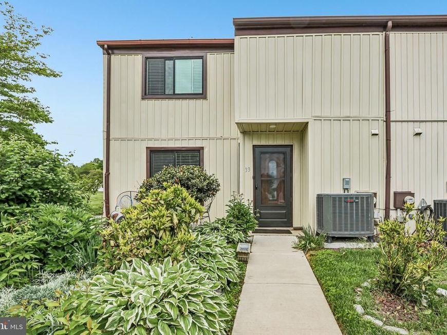33 Hastings Court, Unit 33, Downingtown, PA 19335 Main Photo