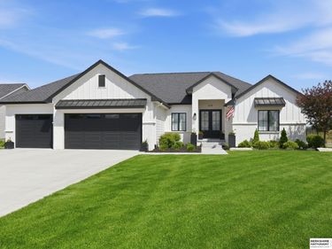 619 S 243rd Street, Waterloo, NE 68069