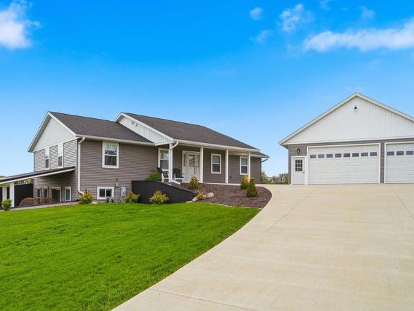 24-123 Wagon Wheel Drive, LAKE CARROLL, IL 61046