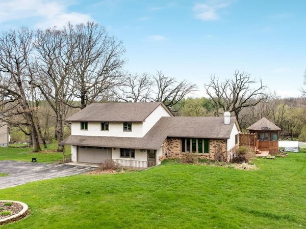 8604 Carradale Drive, CALEDONIA, IL 61011