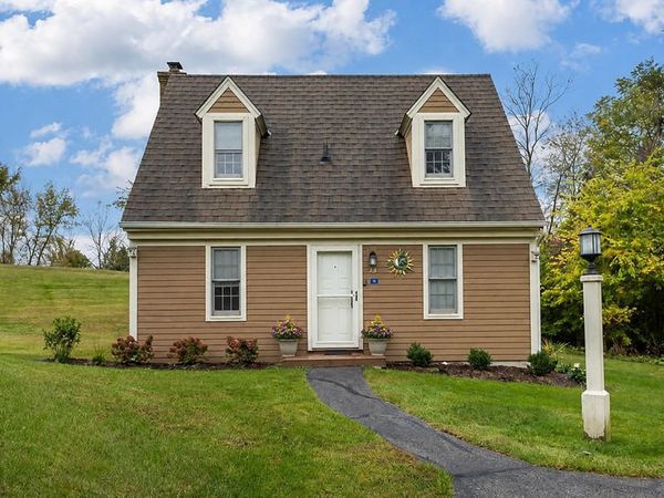 21 Thatcher Lane, GALENA, IL 61036