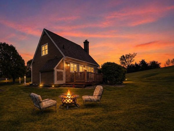21 Thatcher Lane, GALENA, IL 61036