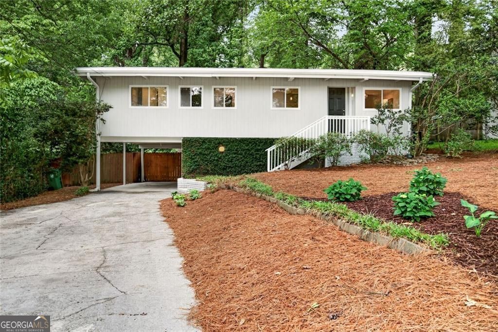 2468 Skyland Trail Ne, Brookhaven, GA 30319 Main Photo