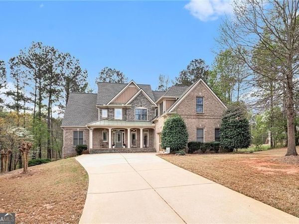 7497 Treehouse Court, Douglasville, GA 30135