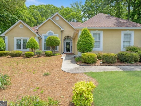 184 Glenn Eagles Way, Hiram, GA 30141