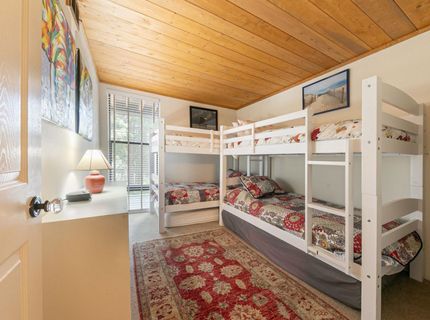 2755 North Lake Boulevard, Tahoe City, CA 96145 Photo