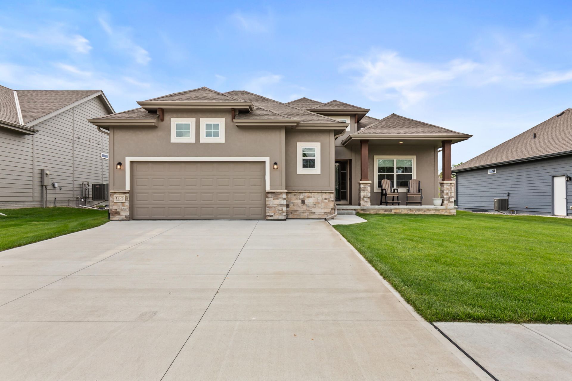 1796 Blackthorn Street, Council Bluffs, IA 51503 Main Photo
