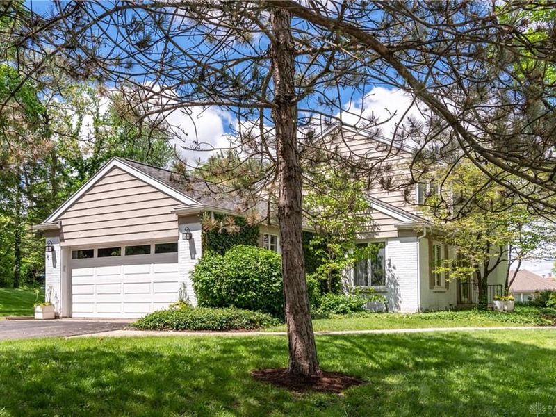 84 Thruston Boulevard, Oakwood, OH 45409 Photo 5