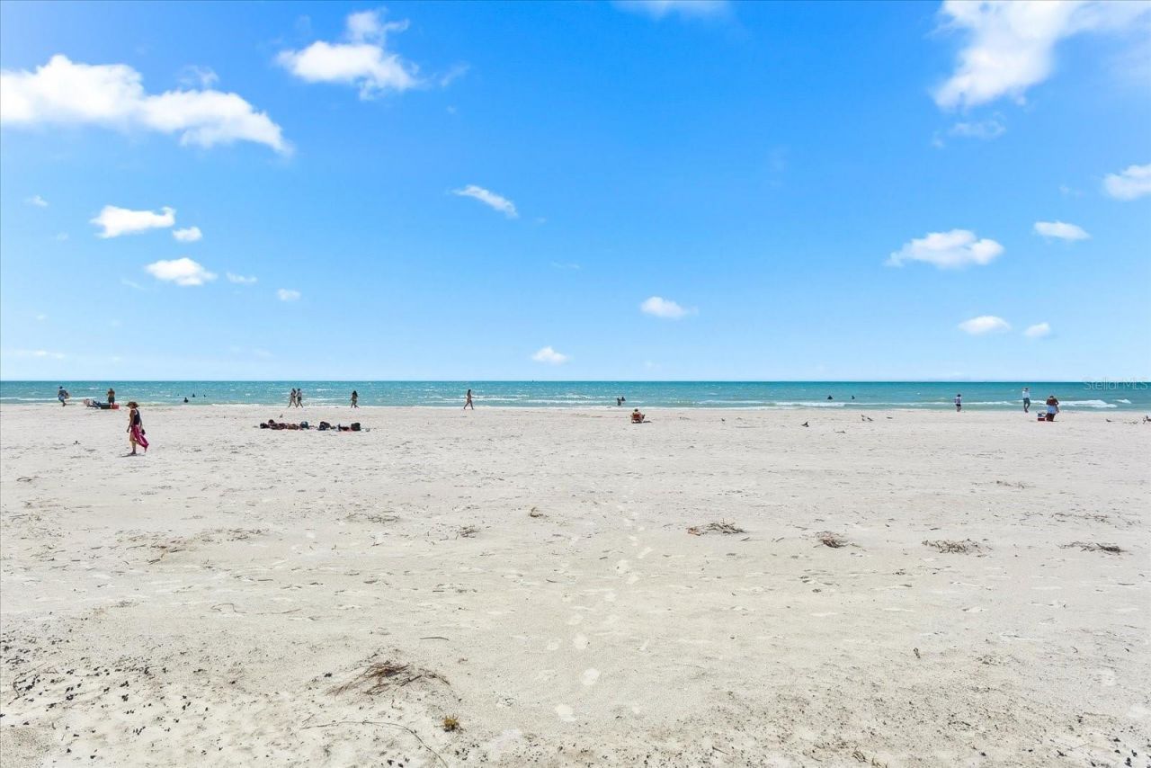 548 Beach Road, Unit A540, Sarasota, FL 34242 Photo