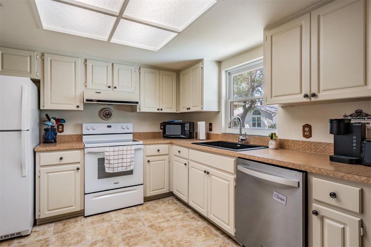 6328 Ocean Pines Lane , Spring Hill, FL 34606 Photo