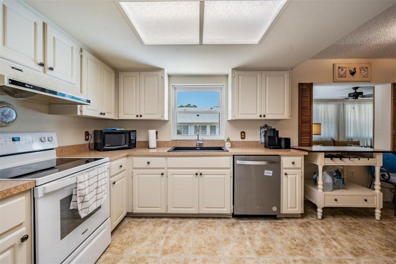 6328 Ocean Pines Lane , Spring Hill, FL 34606 Photo