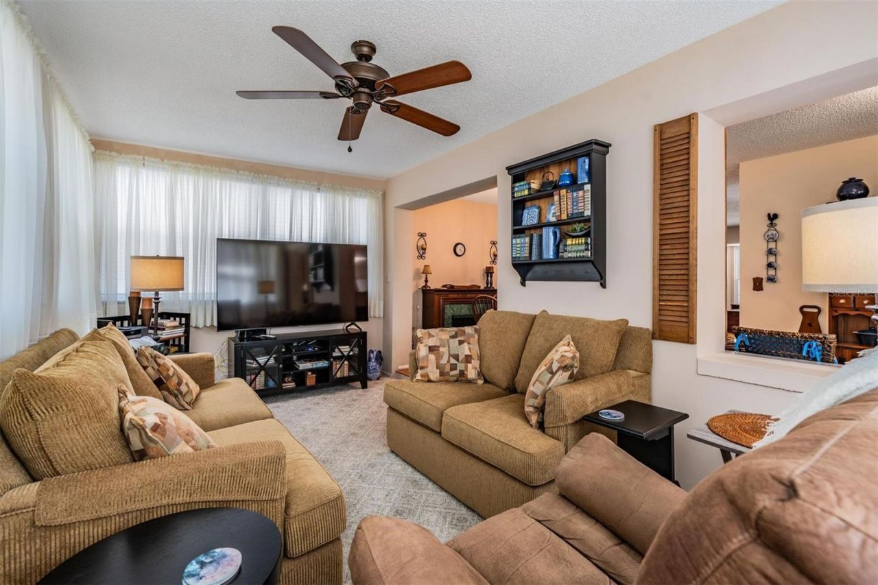 6328 Ocean Pines Lane , Spring Hill, FL 34606 Photo
