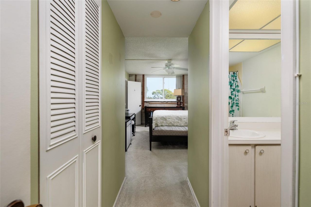 4915 Bay Street Ne, Unit 331, Saint Petersburg, FL 33703 Photo