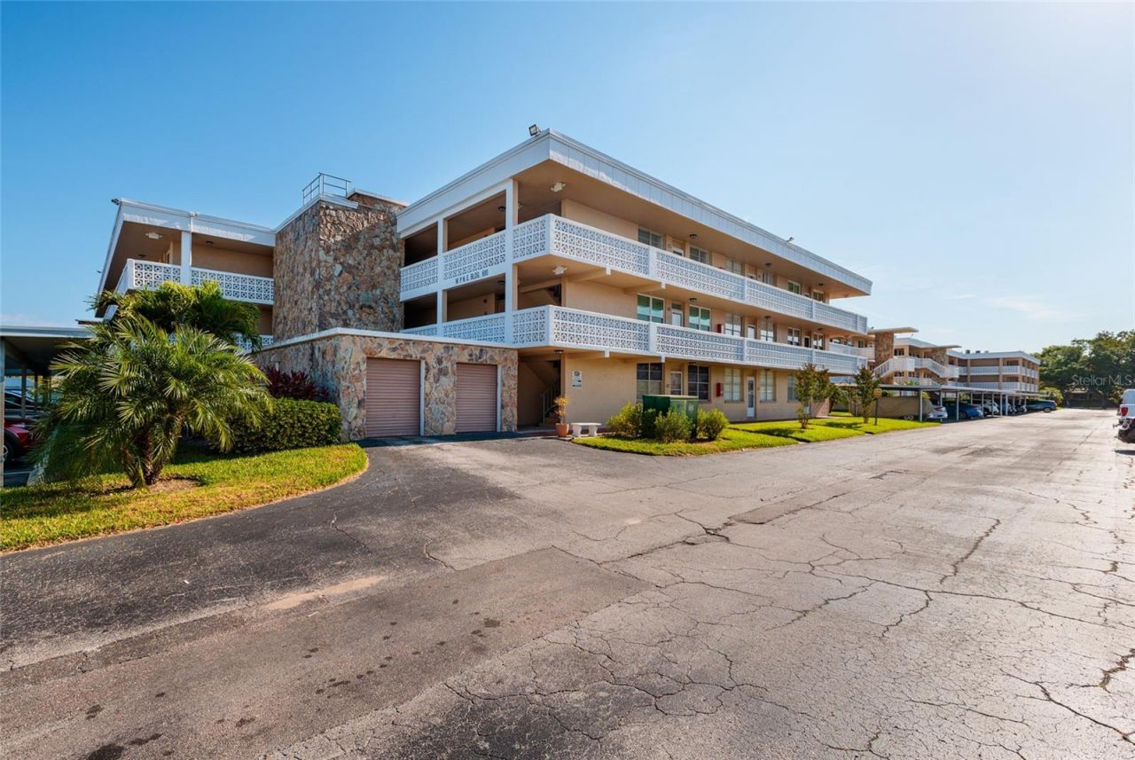 4915 Bay Street Ne, Unit 331, Saint Petersburg, FL 33703 Photo