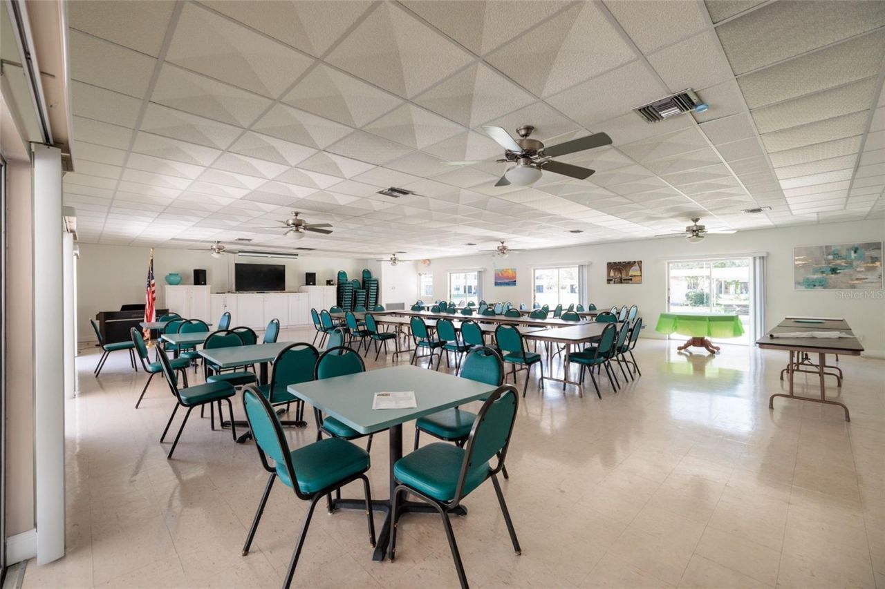 4915 Bay Street Ne, Unit 331, Saint Petersburg, FL 33703 Photo