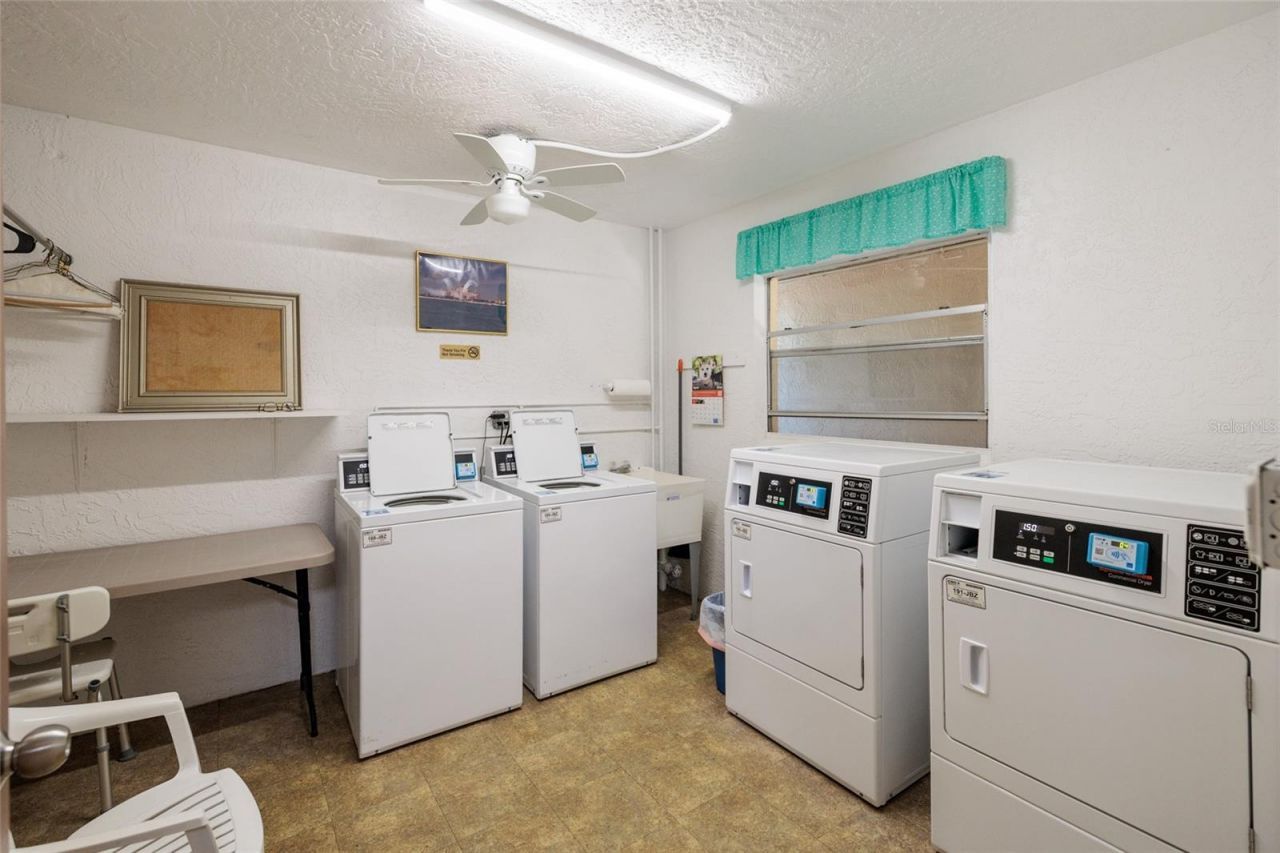 4915 Bay Street Ne, Unit 331, Saint Petersburg, FL 33703 Photo