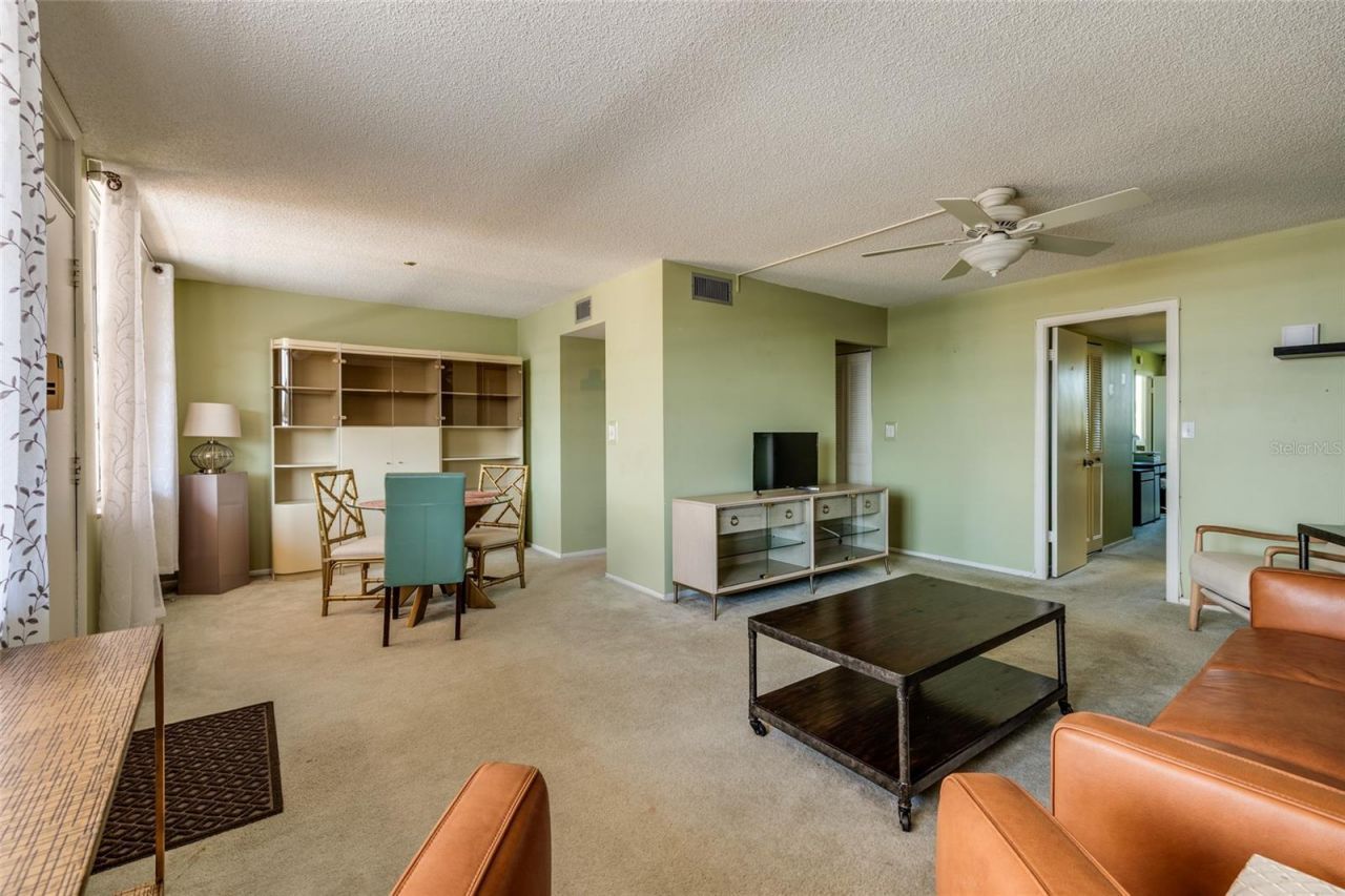 4915 Bay Street Ne, Unit 331, Saint Petersburg, FL 33703 Photo