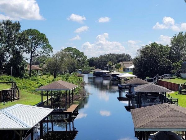 148 BOUGAINVILLEA STREET NE, LAKE PLACID, FL 33852
