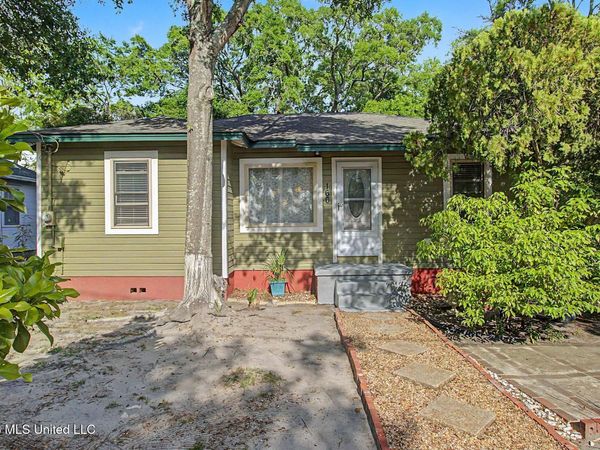 166 Violet Street, Biloxi, MS 39531
