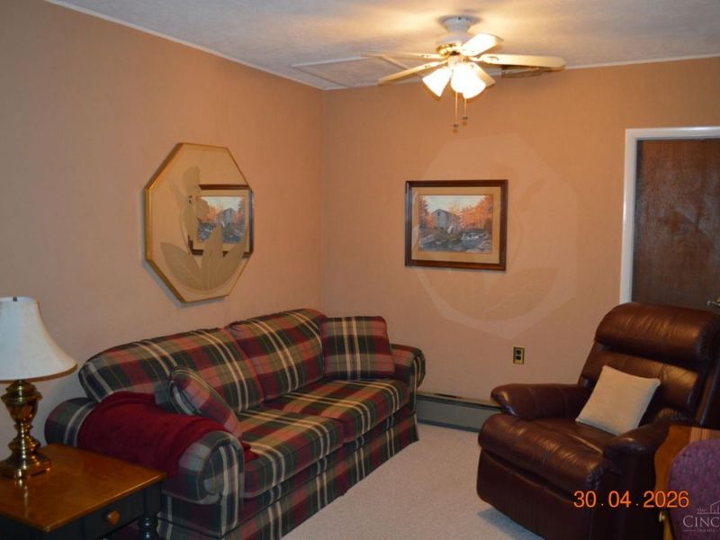 207 Diston Lane, Cincinnati, OH 45246 Photo 3