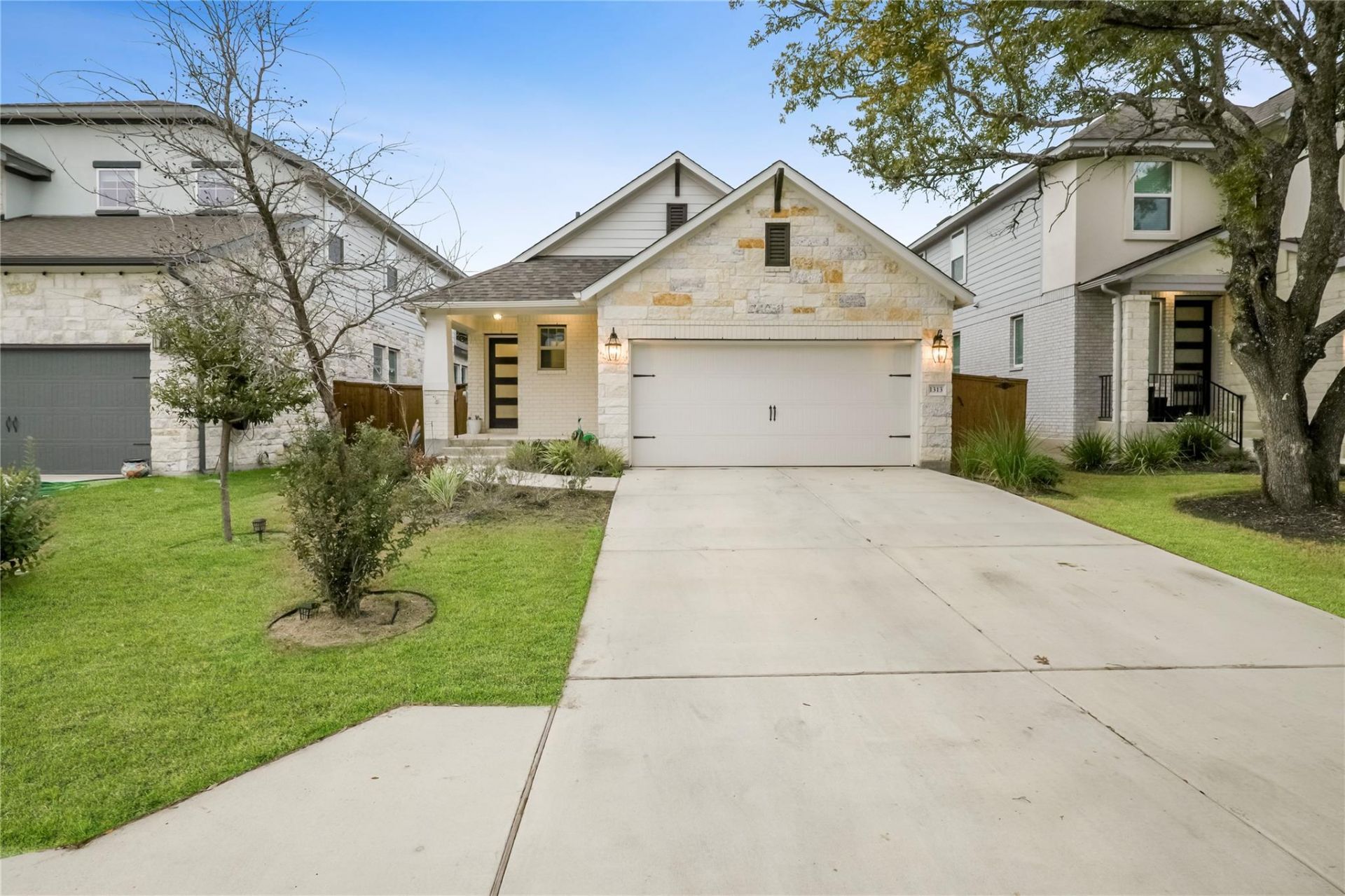 1313 Salt Lick Dr, Georgetown, TX 78633 Main Photo