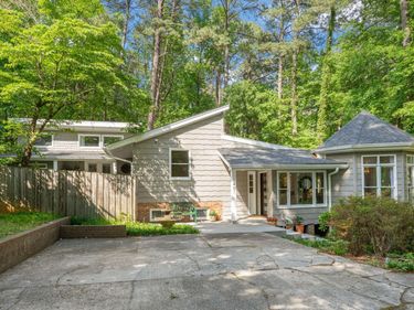 1401 Old Trinity Circle, Raleigh, NC 27607