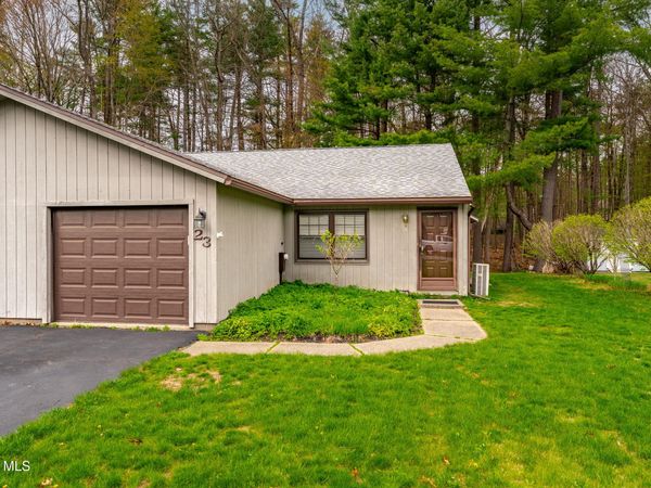 23 Pepperbush Place, Ballston Spa, NY 12020