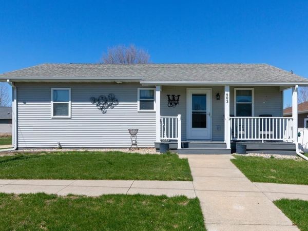 603 4th Ave. , Parkersburg, IA 50665