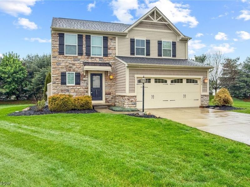 7679 Fiddler Court Circle NE, Canton, OH 44721 Photo 2