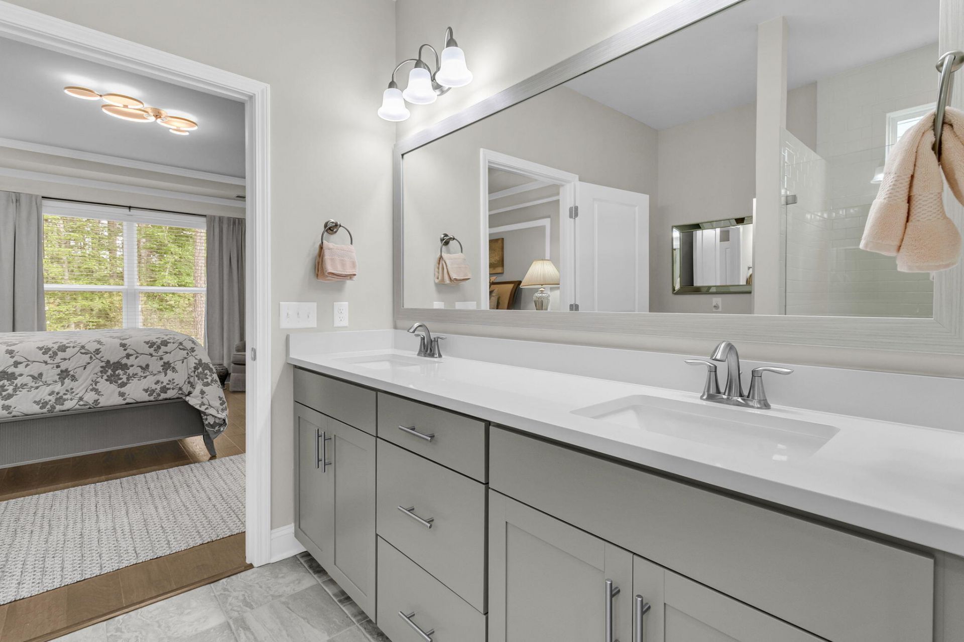 153 Hedera Court Photo 49