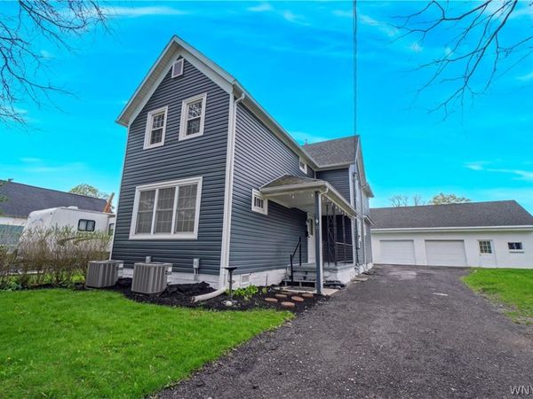 32 3rd Avenue , North Tonawanda, NY 14120