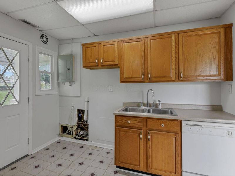 673 Brannon Drive, Lancaster, OH 43130 Photo 12