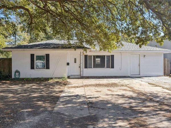 112 N SCANLAN ST Street, Hammond, LA 70401