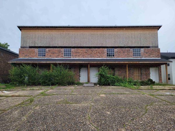 1806 Sanford Drive , Little Rock, AR 72227