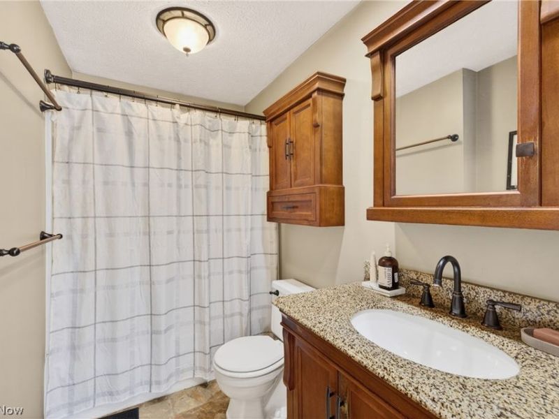 10650 Chillicothe Road, Kirtland, OH 44094 Photo 23