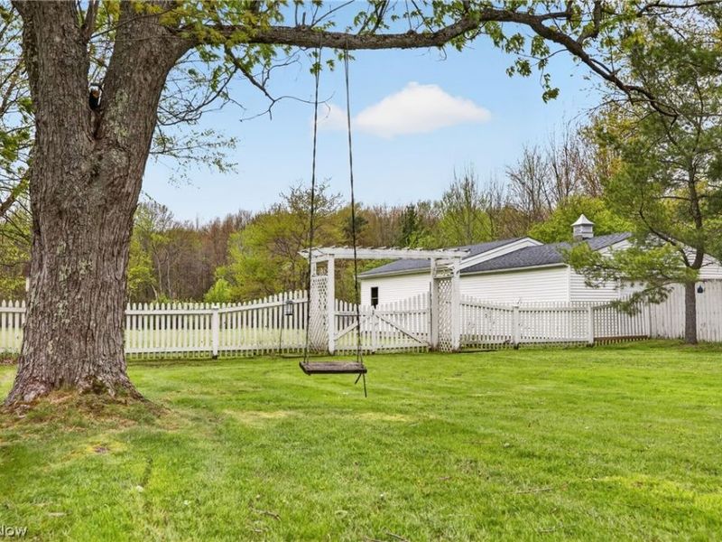 10650 Chillicothe Road, Kirtland, OH 44094 Photo 39