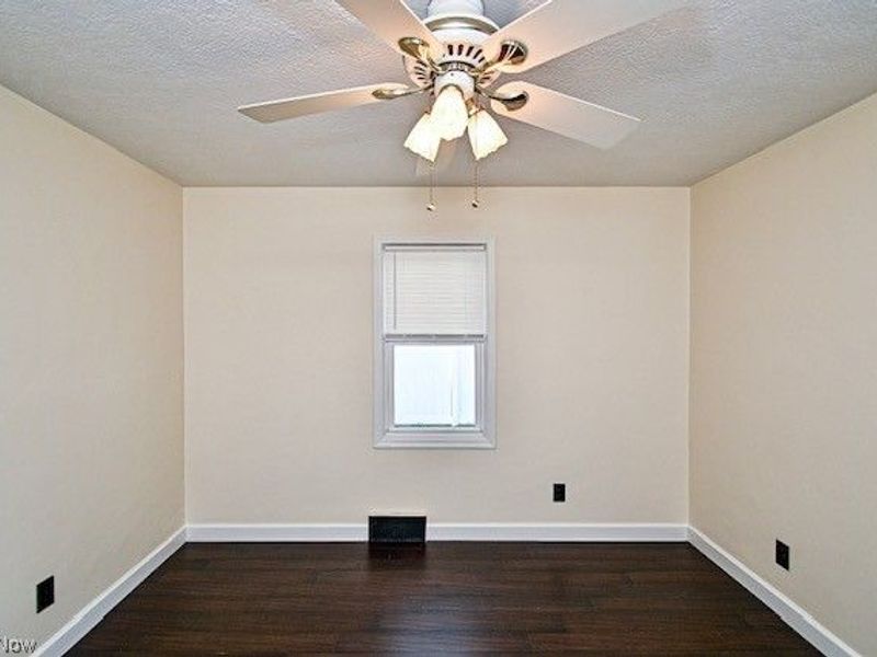 1150 Fairlane Avenue SW, Canton, OH 44710 Photo 27
