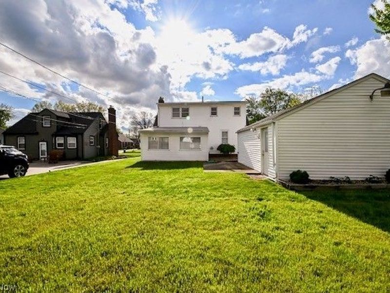 1150 Fairlane Avenue SW, Canton, OH 44710 Photo 3