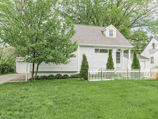 3719 Walter Road , North Olmsted, OH 44070