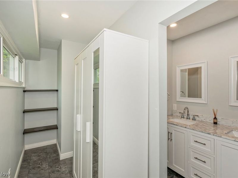 3719 Walter Road , North Olmsted, OH 44070 Photo 23