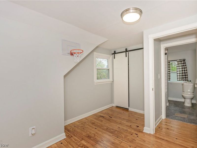 3719 Walter Road , North Olmsted, OH 44070 Photo 25