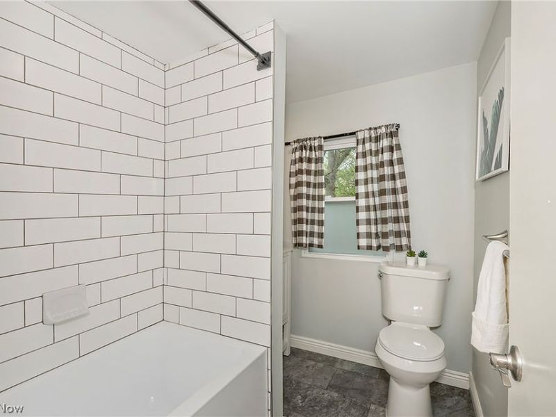 3719 Walter Road , North Olmsted, OH 44070 Photo 27