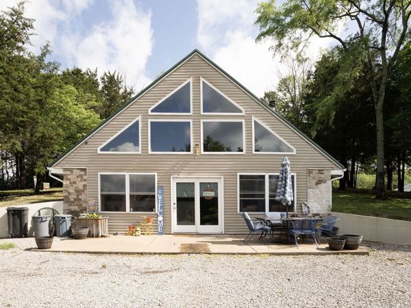 588 Toler Lane , Goreville, IL 62939
