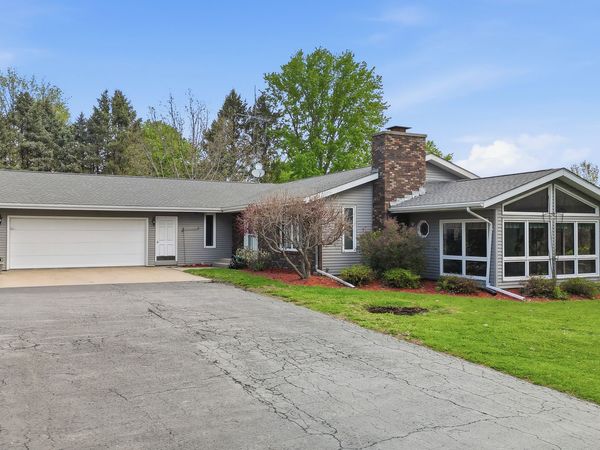 10602 W Birdie Court, Polo, IL 61064